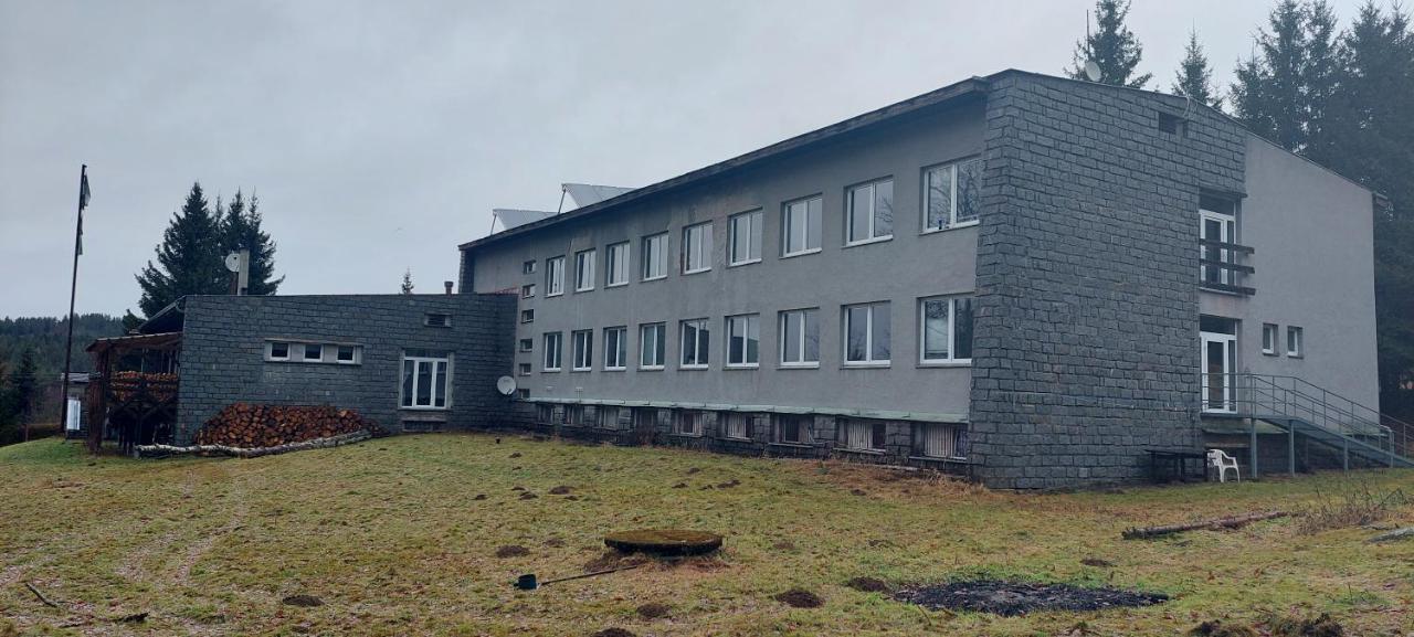 Apartman Novohradky 22 Benesov nad Cernou 외부 사진